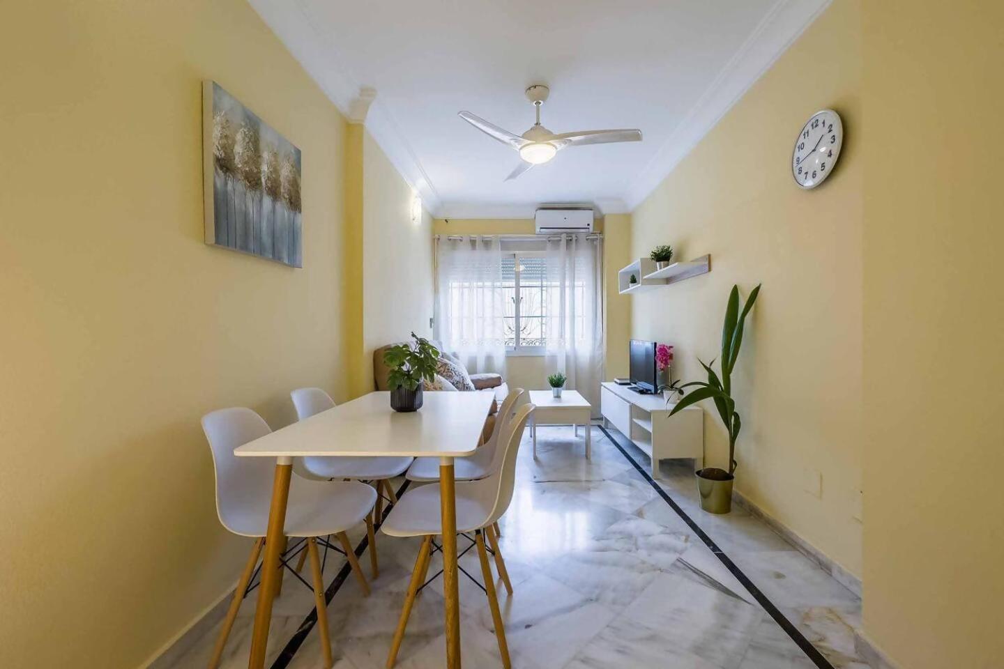 Cyv Centrally Located 1 Bed 1 Bath Near The Beach Fuengirola Exterior photo