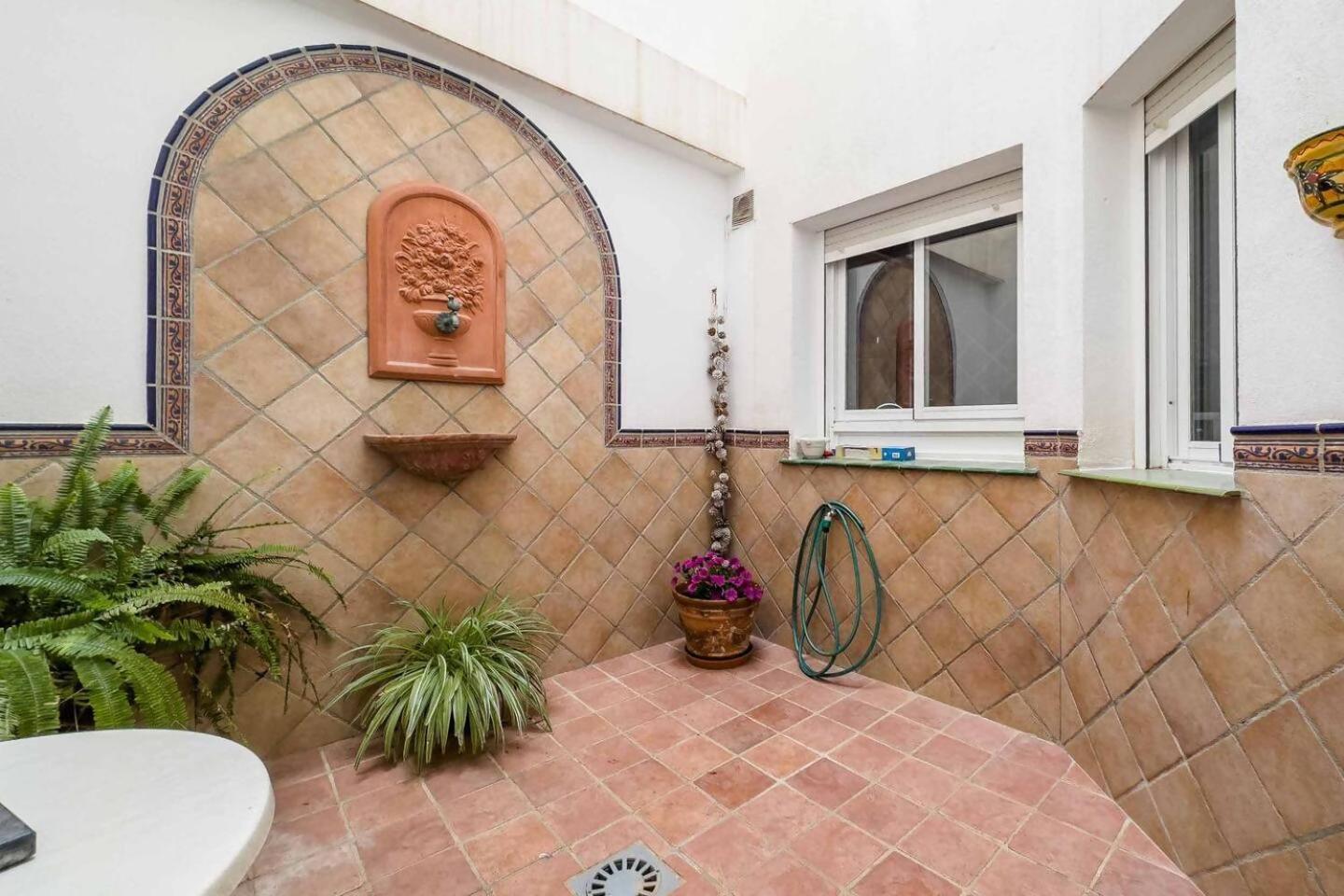 Cyv Centrally Located 1 Bed 1 Bath Near The Beach Fuengirola Exterior photo