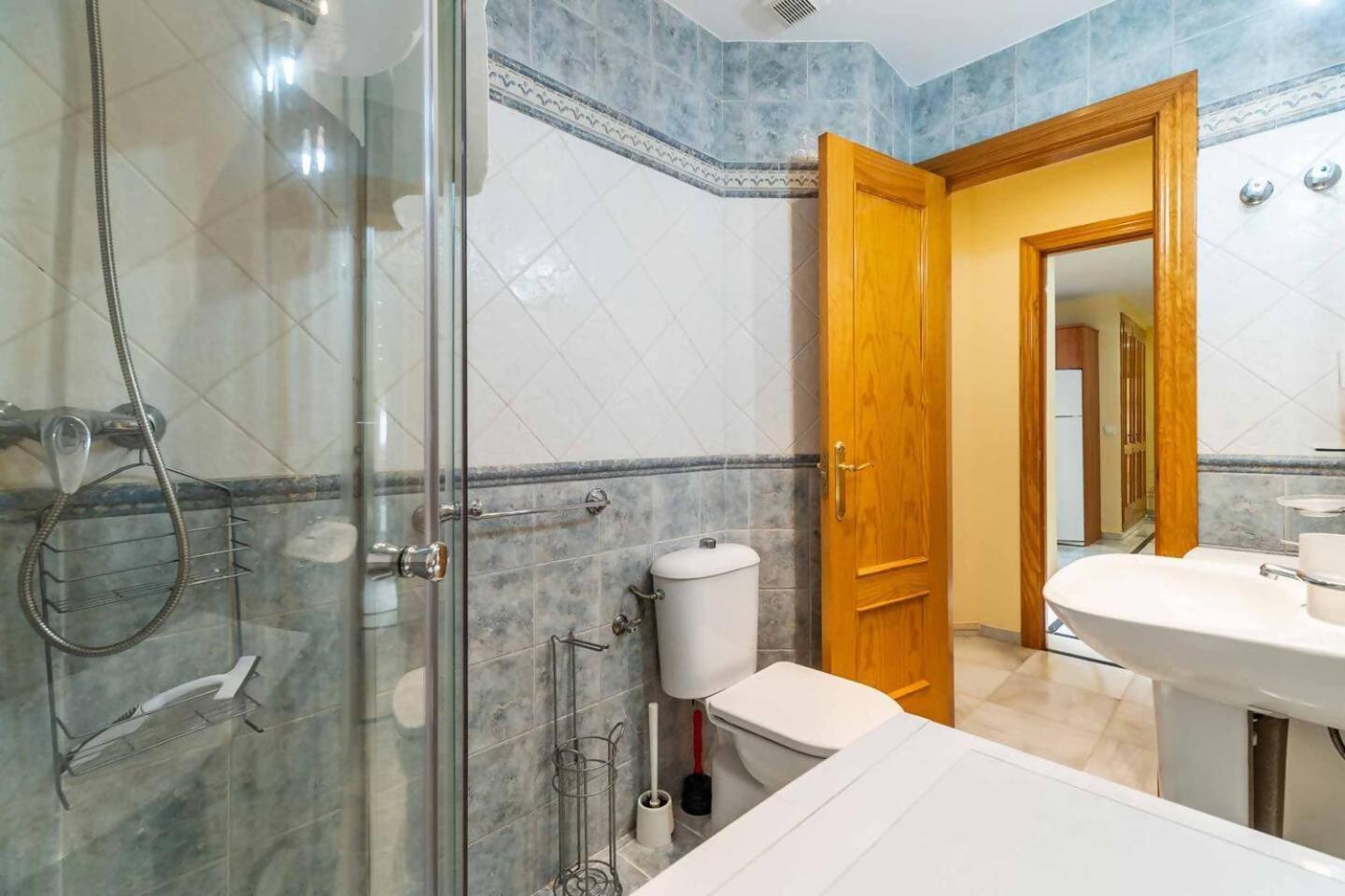 Cyv Centrally Located 1 Bed 1 Bath Near The Beach Fuengirola Exterior photo